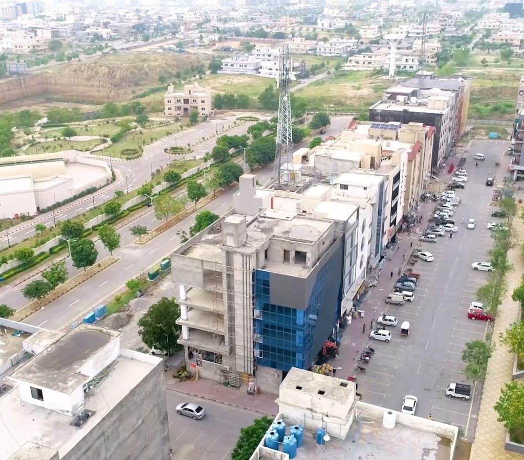 Royal Empire raw three sided